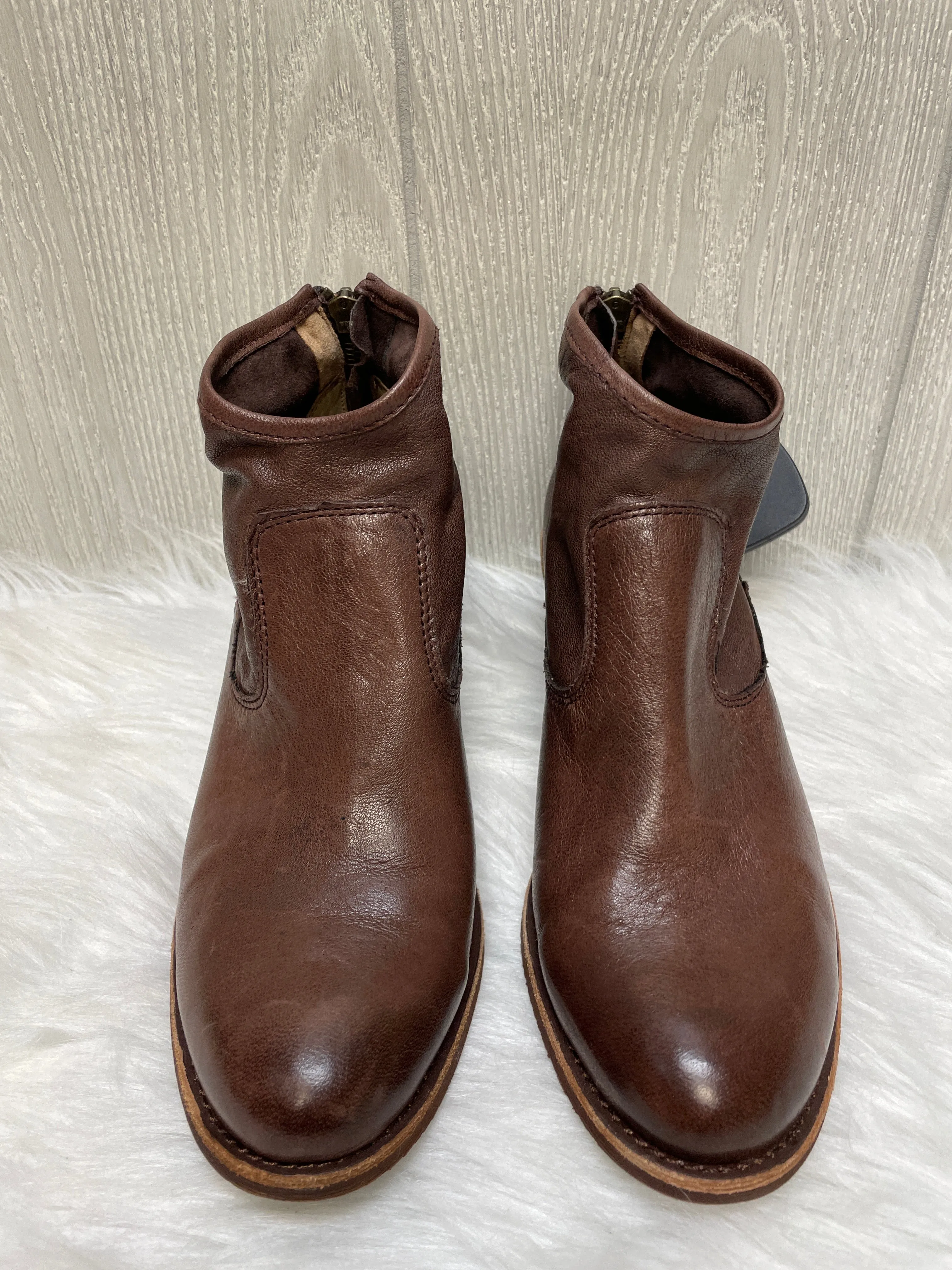 Brown Boots Ankle Heels Sofft, Size 7