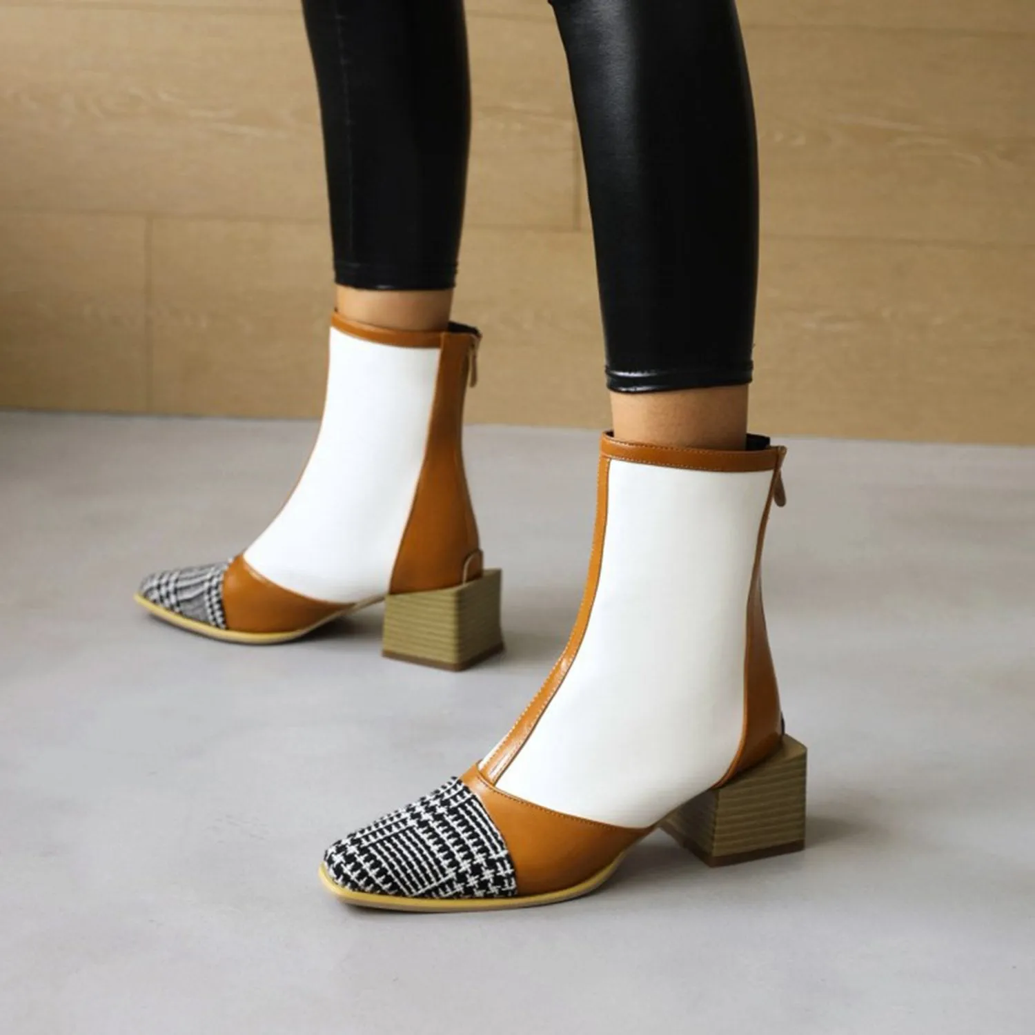 (Clean Up - US 8.5) Square Head Color Matching Mid Heel Ankle Boots