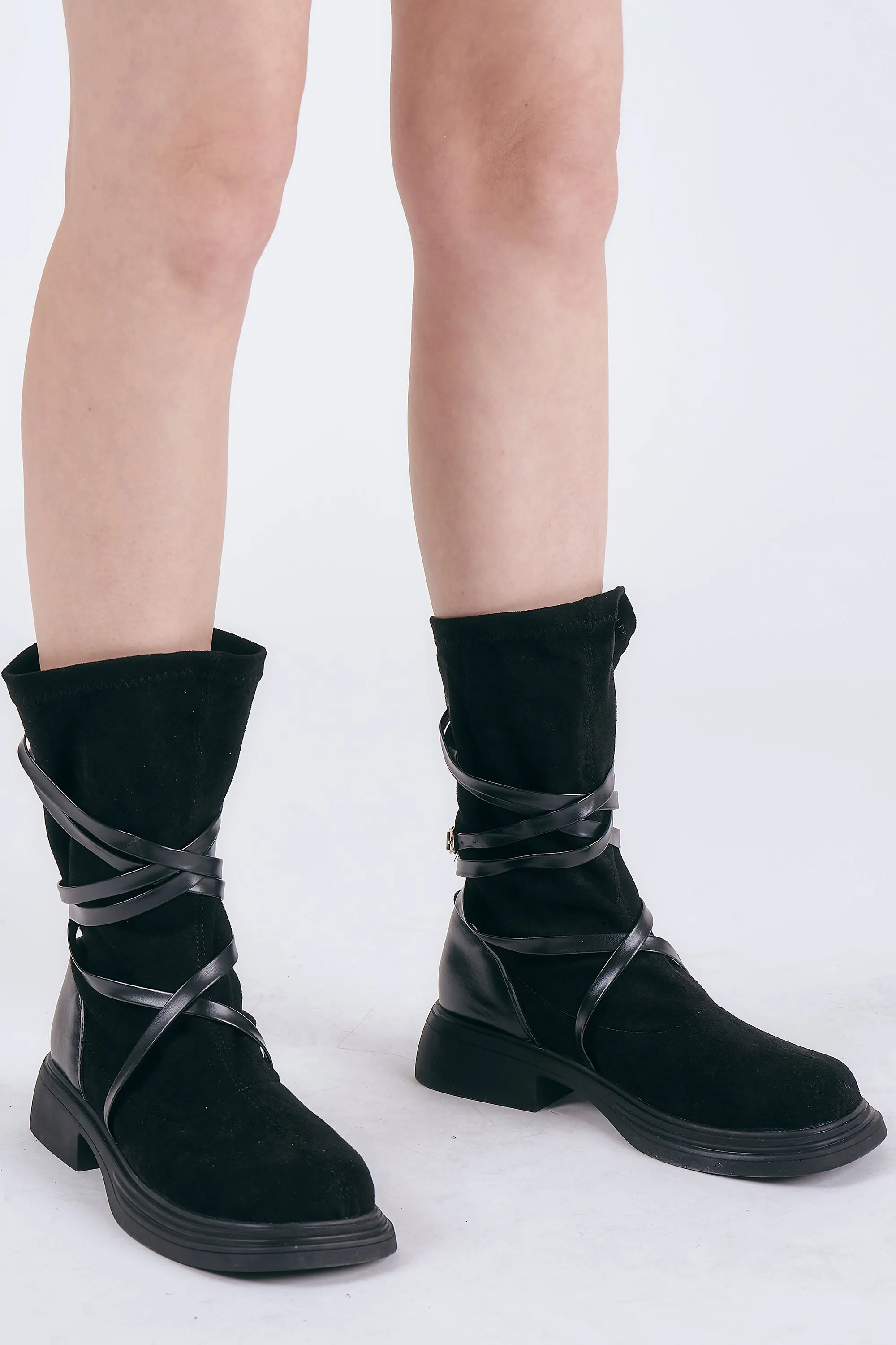 Loose Calf Boots